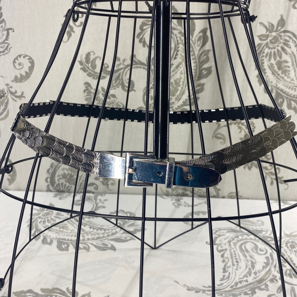 Vintage‎ belt Fish Scale
Stretch Silver Tone Belt Boho Disco 33”-49”
